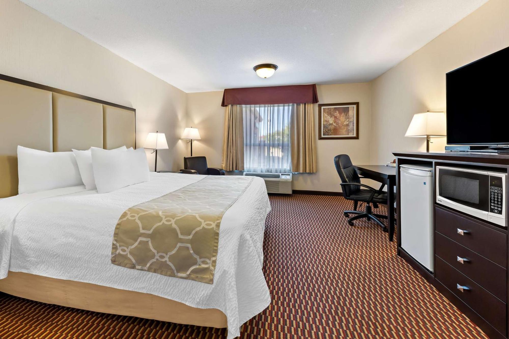 Best Western Of Olds Exterior foto