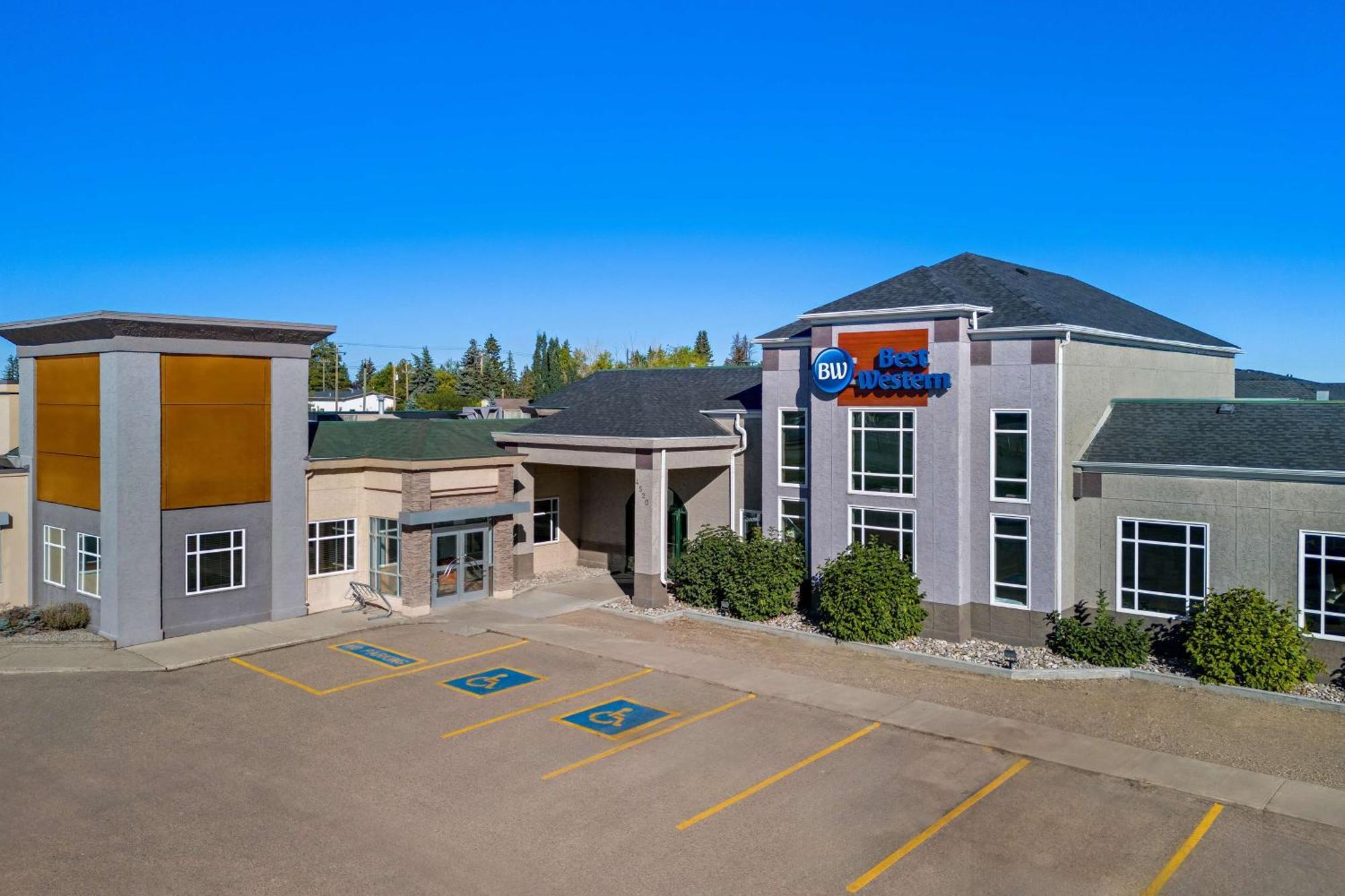 Best Western Of Olds Exterior foto